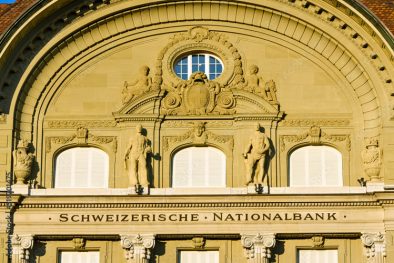 نگاهی دقیق‌تر به حاکمیت بانک ملی سوئیس (SNB)